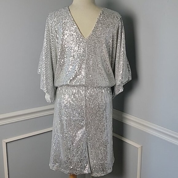 ELOQUII | Anthropologie Silver Sequin V-Neck Dolman Sleeve Holiday Party Romper - Picture 3 of 8